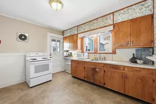 115 Tiffany Streer, Springfield, MA 01108 - Photo 13