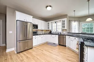 2 Winterberry Ln, Westport, MA 02790 - Photo 7