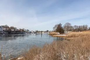 6 McDewell Ave, Danvers, MA 01923 - Photo 23