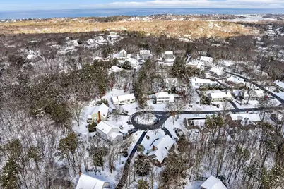 9 Washburn Pl, Dennis, MA 02641 - Photo 3