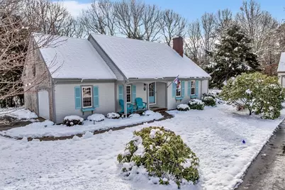 9 Washburn Pl, Dennis, MA 02641 - Photo 33