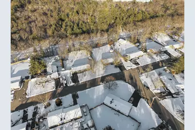 239 Powderhorn Dr, Taunton, MA 02780 - Photo 25