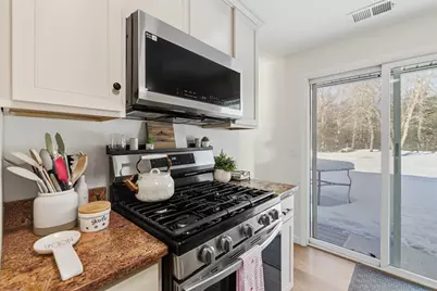 239 Powderhorn Dr, Taunton, MA 02780 - Photo 5
