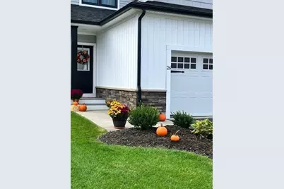 26 Compass Point Dr #26, Douglas, MA 01516 - Photo 3