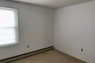 192 Pleasant St, Leominster, MA 01453 - Photo 19