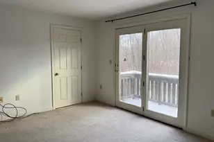 192 Pleasant St, Leominster, MA 01453 - Photo 15