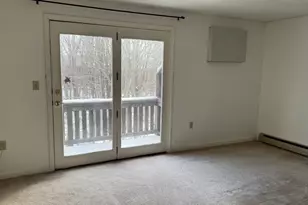 192 Pleasant St, Leominster, MA 01453 - Photo 15