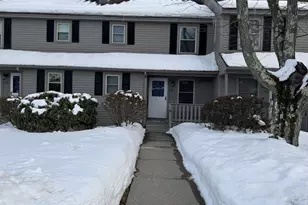 192 Pleasant St, Leominster, MA 01453 - Photo 1