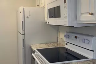 192 Pleasant St, Leominster, MA 01453 - Photo 7