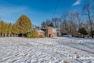 731 Hilldale Ave, Haverhill, MA 01832 - Photo 3