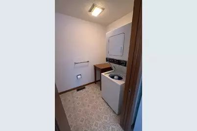 35 Whitney Avenue #33, Lowell, MA 01850 - Photo 17