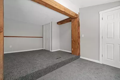 85 Roosevelt St, Athol, MA 01330 - Photo 9