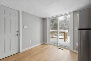 85 Roosevelt Ave, Athol, MA 01331 - Photo 17