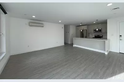 42 North Beacon St #406, Boston, MA 02134 - Photo 3