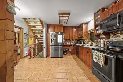 74 Norman, Pittsfield, MA 01201 - Photo 17