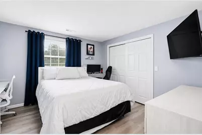 1617 Braley Rd #82, New Bedford, MA 02745 - Photo 11