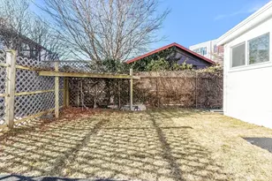 55 Mansfield St, Gloucester, MA 01930 - Photo 27