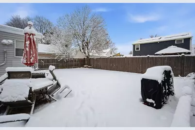 11 Archer Ave, Revere, MA 02151 - Photo 31