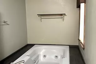 5 Ferncroft St, Longmeadow, MA 01106 - Photo 17