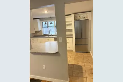 5 Ferncroft St, Longmeadow, MA 01106 - Photo 5