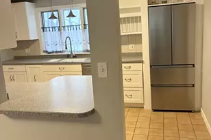 5 Ferncroft St, Longmeadow, MA 01106 - Photo 5