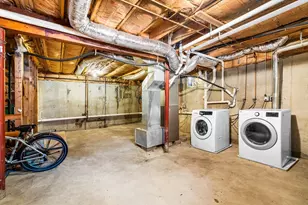 5 Valentine St, Boston, MA 02119 - Photo 31