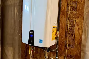 173 Russell St, Springfield, MA 01104 - Photo 21