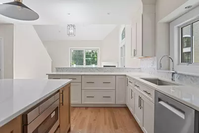 18 Talbot Lane #18, Reading, MA 01867 - Photo 11