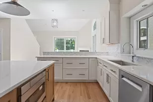 18 Talbot Ln, Reading, MA 01867 - Photo 11