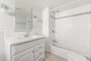 33 Pearl St, Natick, MA 01760 - Photo 11