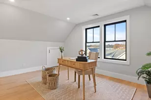 10 Webber Ave, Bedford, MA 01730 - Photo 19