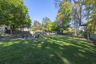 102 Centre St, Danvers, MA 01923 - Photo 33