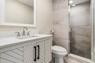 41 Wolcott St, Everett, MA 02149 - Photo 19