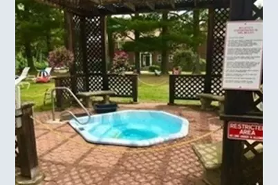 270 Regency Park Dr #270, Agawam, MA 01001 - Photo 29