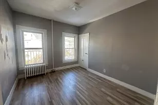 124 Kendall St, Framingham, MA 01702 - Photo 3