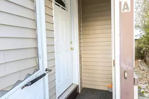 68 Newhall St, Malden, MA 02148 - Photo 3