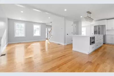 12 Lands End Rd, Tyngsborough, MA 01879 - Photo 5