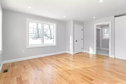 12 Lands End Rd, Tyngsborough, MA 01879 - Photo 11