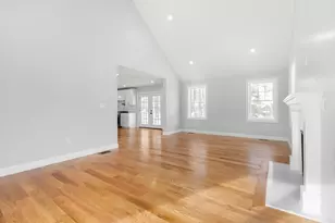 12 Lands-End Rd, Tyngsborough, MA 01879 - Photo 17