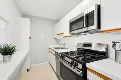 6 Whittier Pl #8F, Boston, MA 02114 - Photo 9