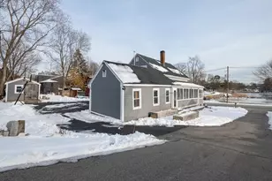 70 East St, Ipswich, MA 01938 - Photo 3