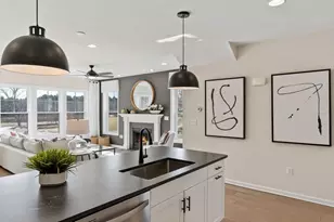 15 Emerald Run, Shrewsbury, MA 01545 - Photo 3