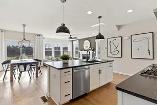 15 Emerald Run, Shrewsbury, MA 01545 - Photo 5