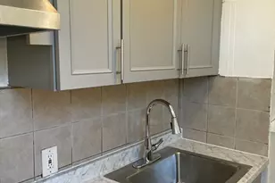 94 Chatham St, Lynn, MA 01902 - Photo 3