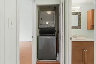 22 Railroad St, Andover, MA 01810 - Photo 15