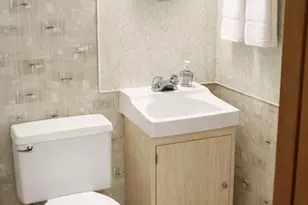 41 Bowdoin St, Medford, MA 02155 - Photo 9