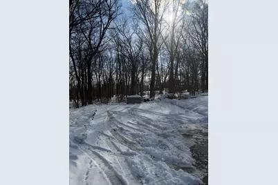 71 Milton St, Dracut, MA 01826 - Photo 3