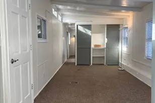 466 Newbury, Danvers, MA 01923 - Photo 5