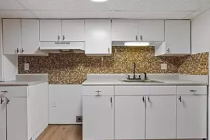 289 Milton St, Dedham, MA 02026 - Photo 7