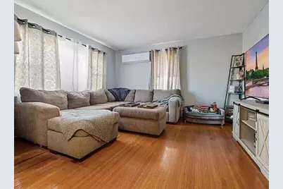 289 Milton St #1, Dedham, MA 02026 - Photo 1